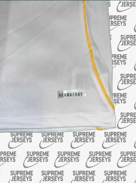 Домакински екип на Реал Мадрид 2025/26