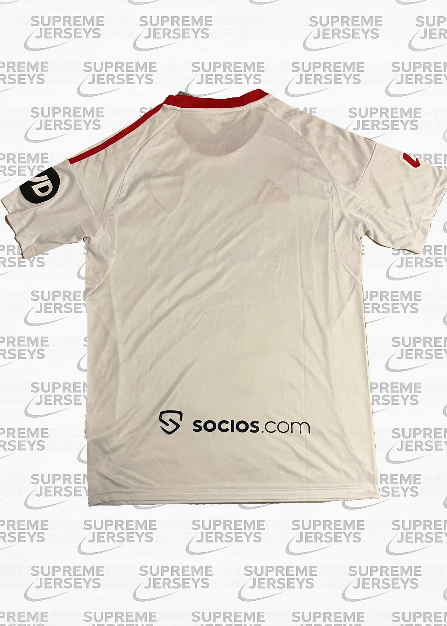 Домакински екип на Севиля 2025/26